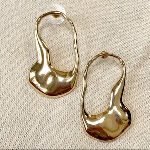 Unbranded hoop post back earrings